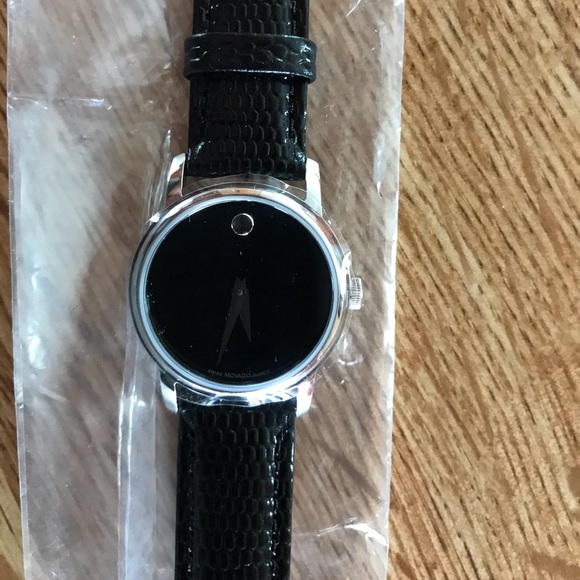 Movado ladies watch - Picture 2 of 3